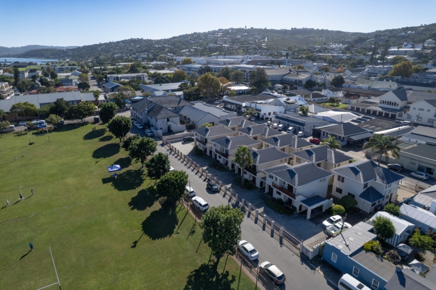 2 Bedroom Property for Sale in Knysna Central Western Cape
